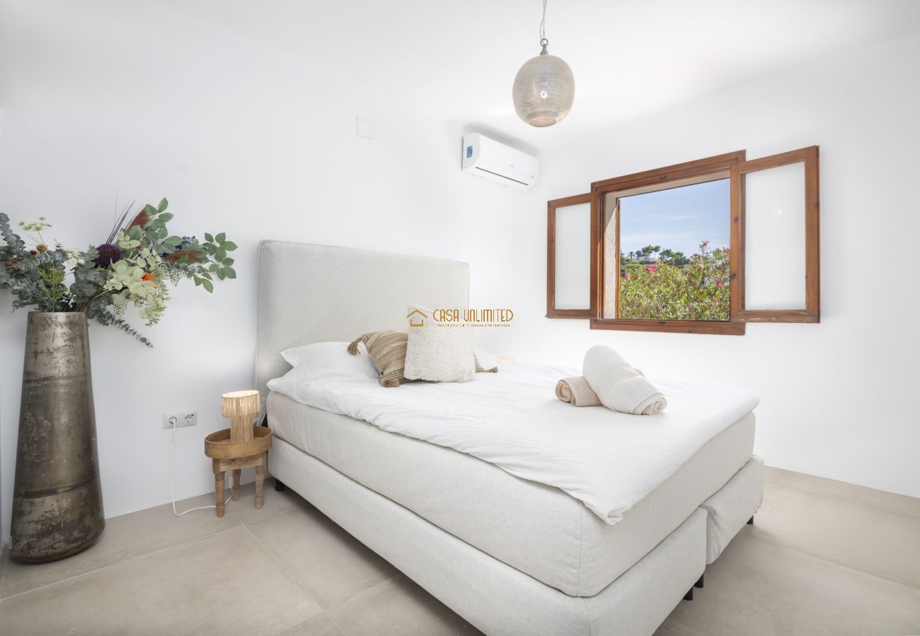 Villa in Javea - Casa Naranja - in the Portitxol area, close to the beach and Arenal